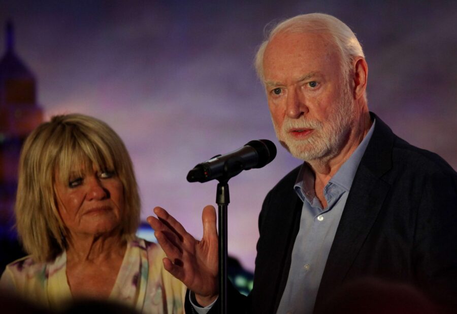 ‘Gentle and generous’ film critic David Stratton dies