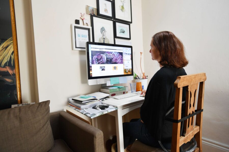 Long commute deal breaker as workers stay close to home