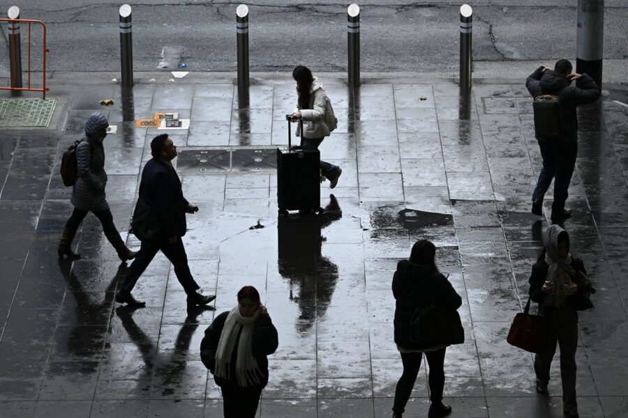 Fair go or no go? Aussie workers face ‘class ceiling’