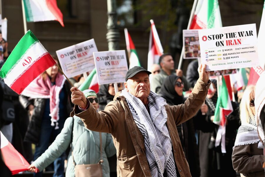 Aussie Iranian community under attack after expulsion