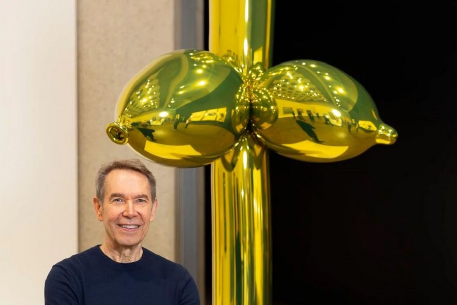 NGA acquires a Koons sculpture