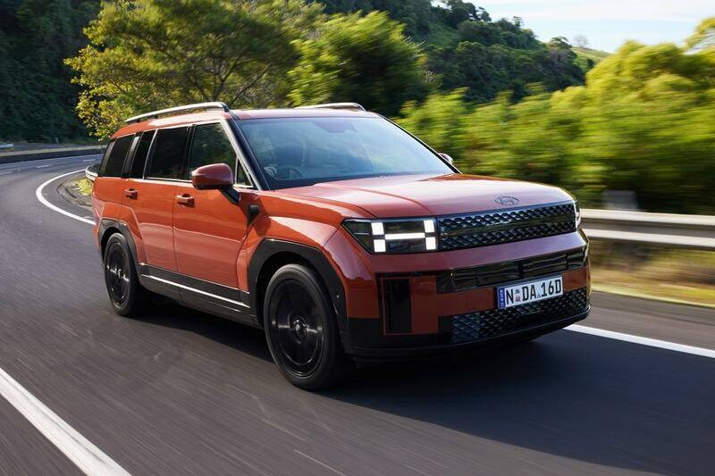 Plug-in hybrids speed up, EVs slow down in record month