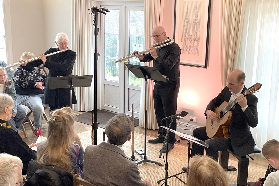 Trio’s thoughtful use of unusual mix of instruments