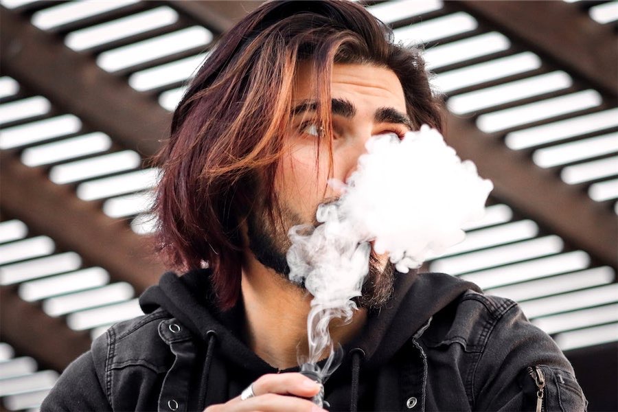 Seriously, it’s time to sort out cigarettes and vapes
