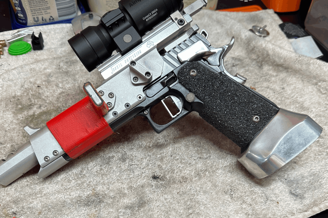 Man arrested but stolen guns still missing