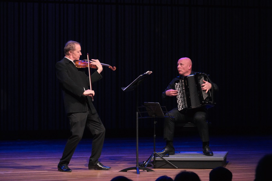 Captivating collusion of folk and classical music