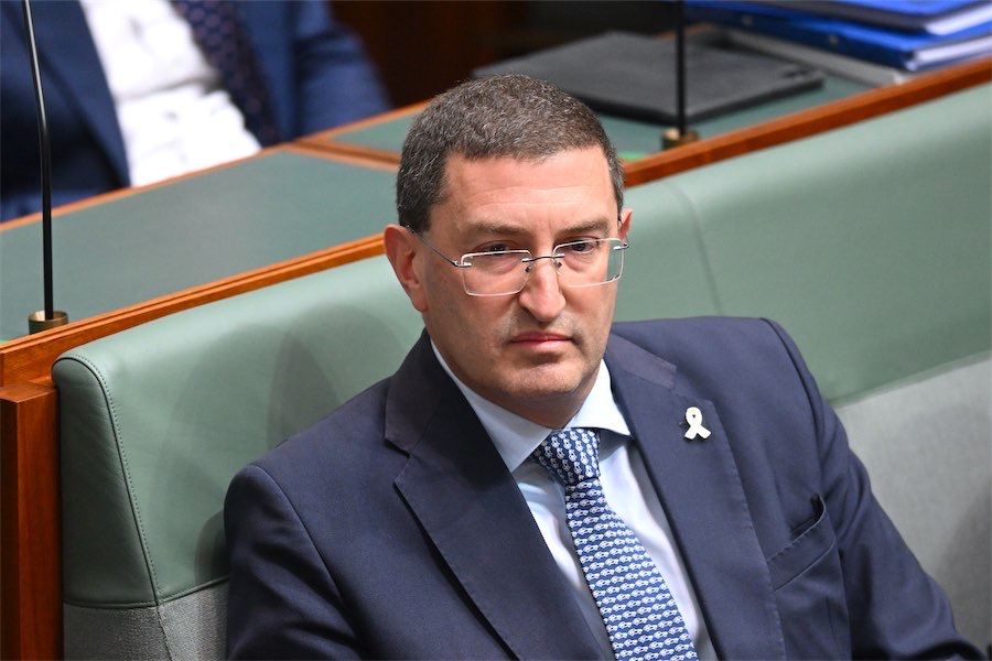 Will the Libs hold tight in fight for freedom of information?
