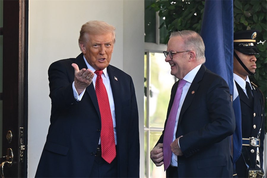 Trump chided over ‘extraordinary’ Iran war threats