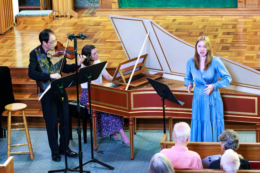 Charming program of mostly cheerful duets