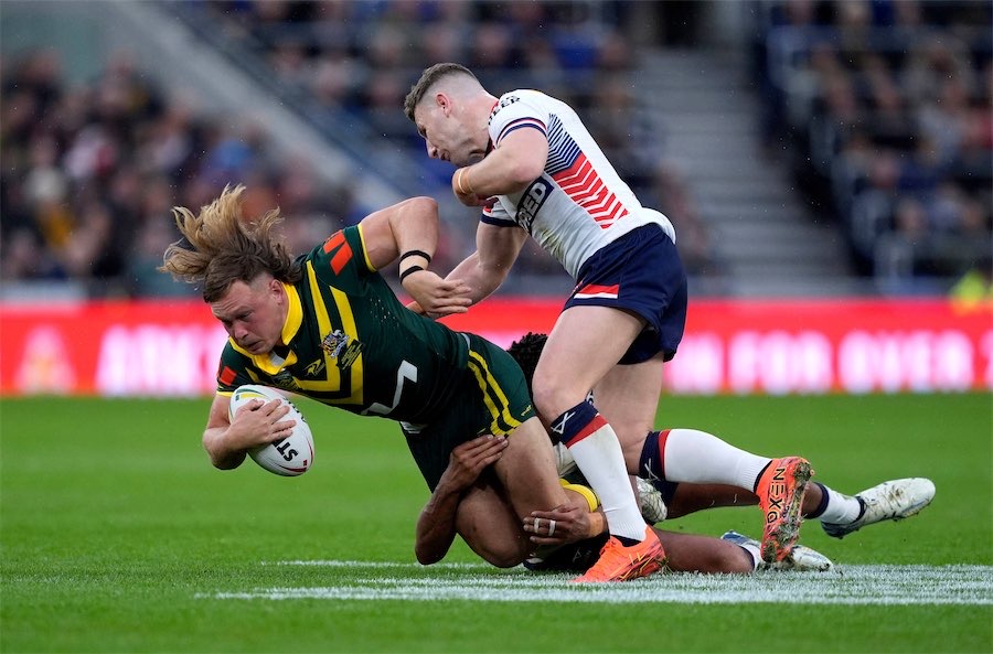 Kangaroos beat England to maintain Ashes stranglehold