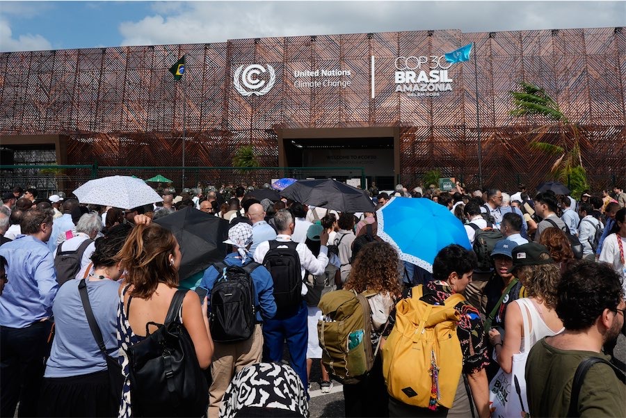 Australia to make eleventh-hour bid to seal COP31 deal