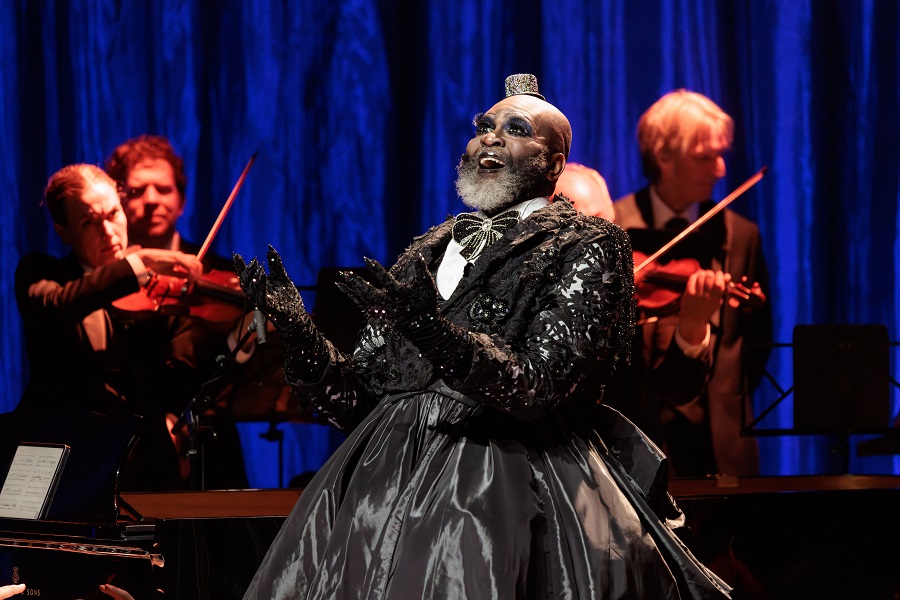 Orchestra turns on a party mood for celebratory concert