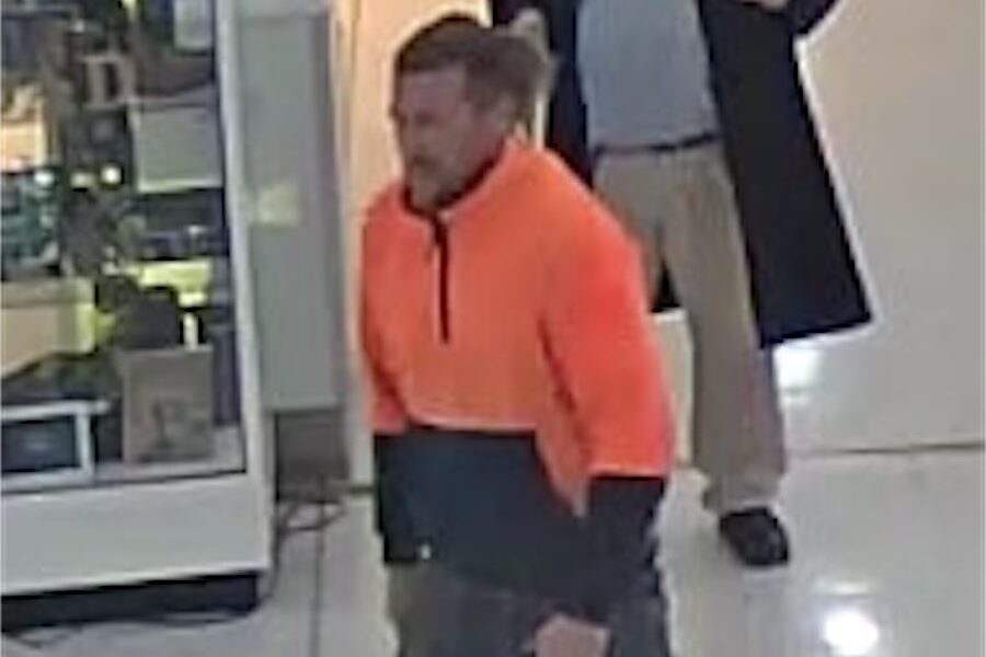 Witness to shopping centre knife incident comes forward