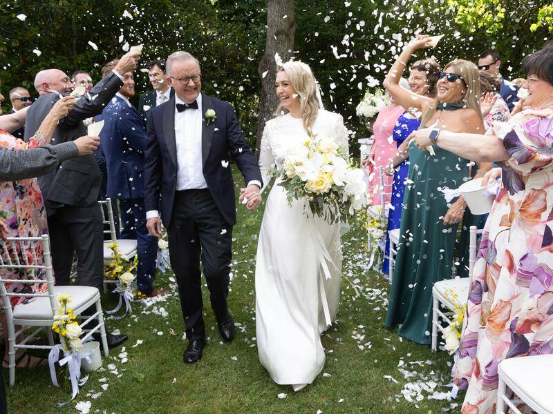 Albo’s wedding guest list sends political messages