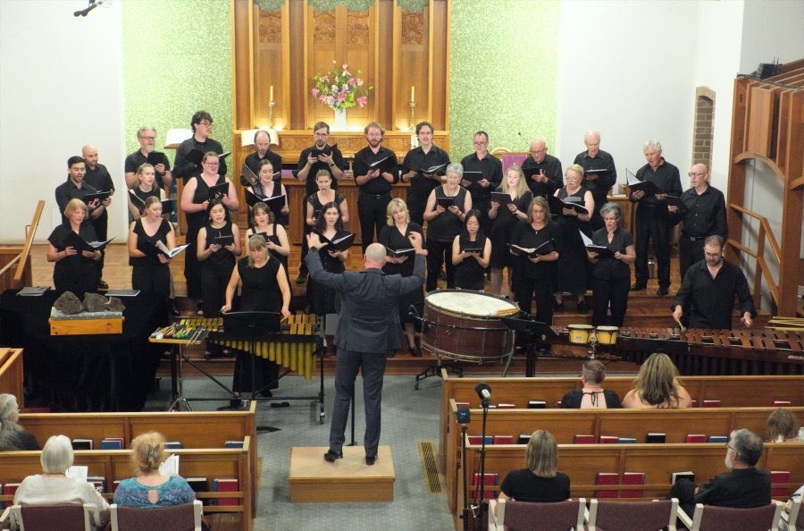 Chorale presents Christmas-free musical triumph