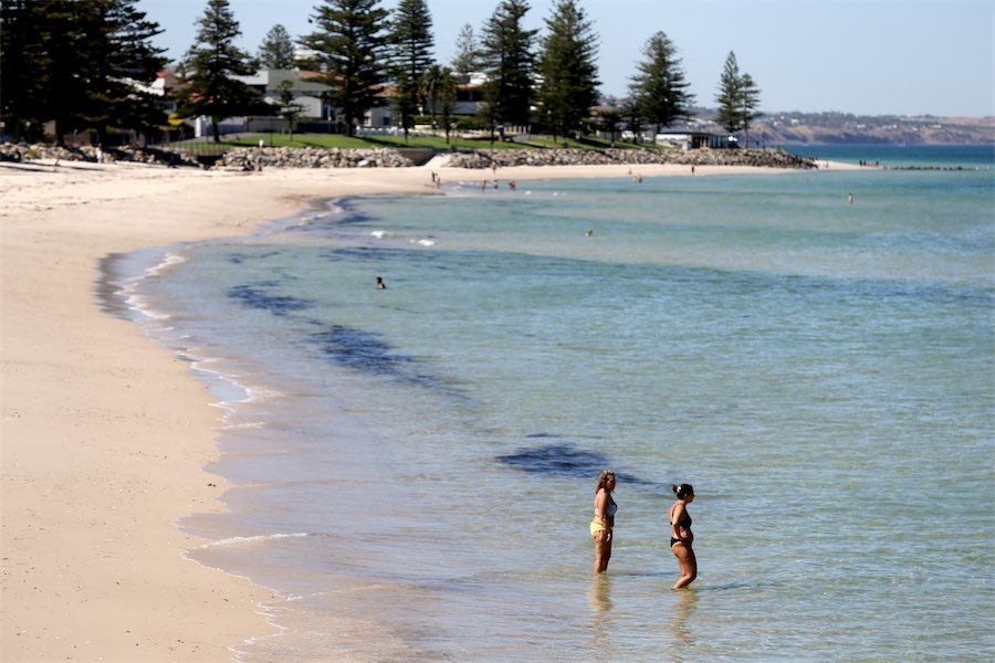 ‘Very serious’ heat warning with records under threat