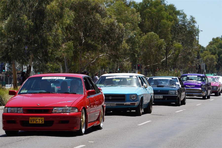 Bogans, burnouts and bad mullets: must be Summernats