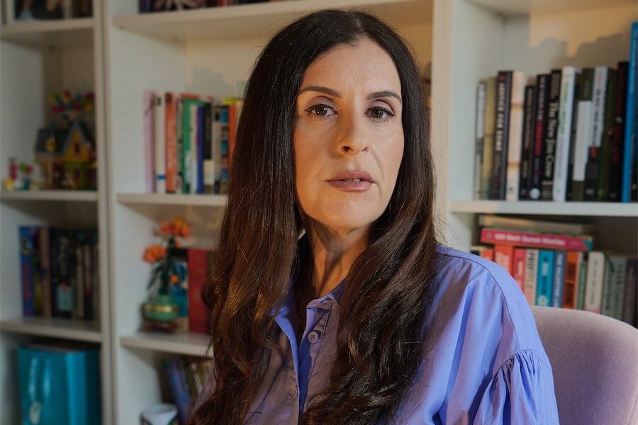 War of words overshadows dumped author’s apology