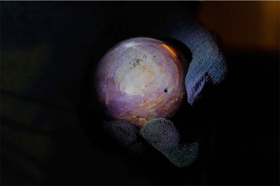 Sri Lanka unveils ‘biggest’ purple star sapphire