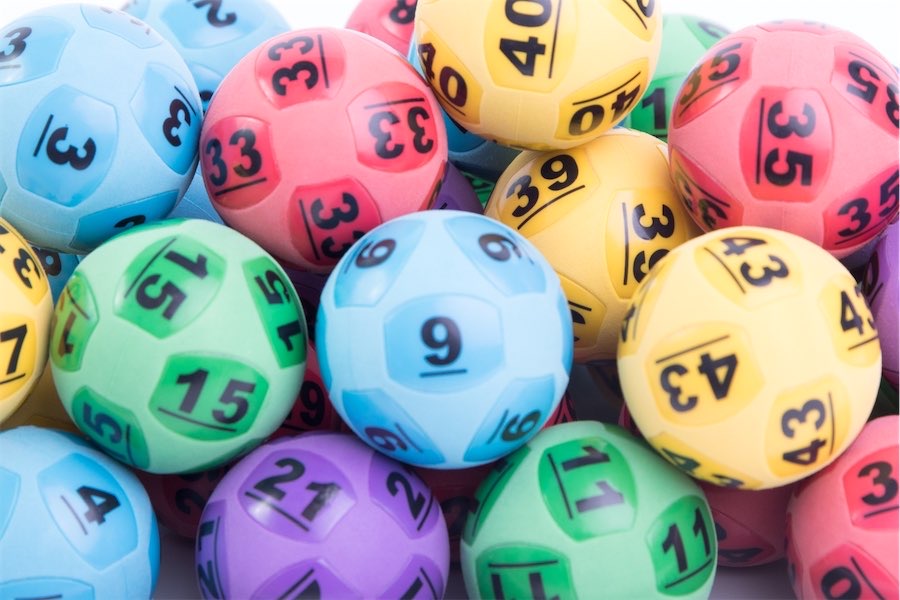 Gungahlin man wins $1.6m in lotto draw