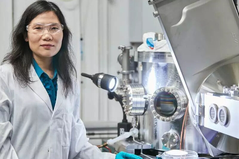 Stacking solar cells could deliver cheaper power
