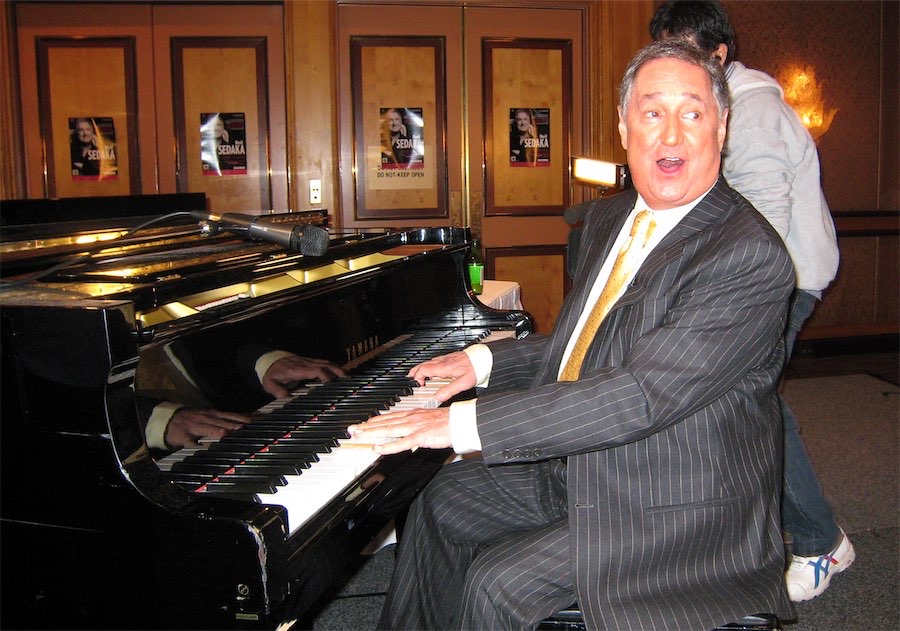 Legendary singer-songwriter Neil Sedaka dies at 86