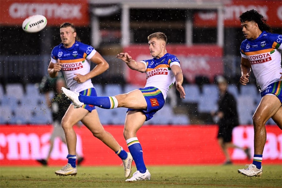 Stuart backs ‘courageous’ Sanders ahead of Manly test