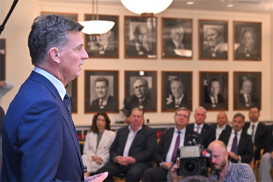 Liberals pledge revival as leader oversees historic low