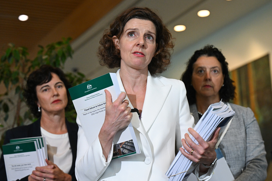 Lack of response to parliament reports ‘disrespectful’