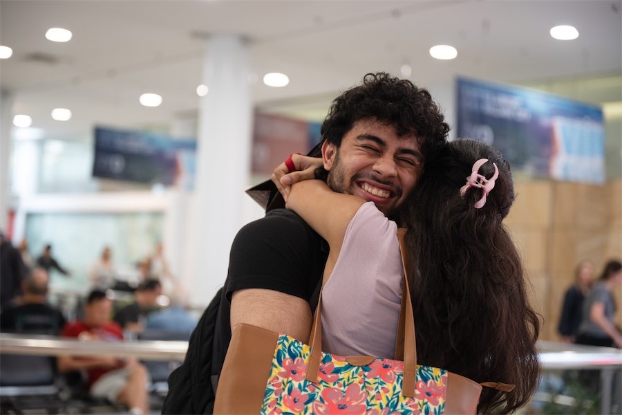 Government ‘doing more’ to help bring Australians home