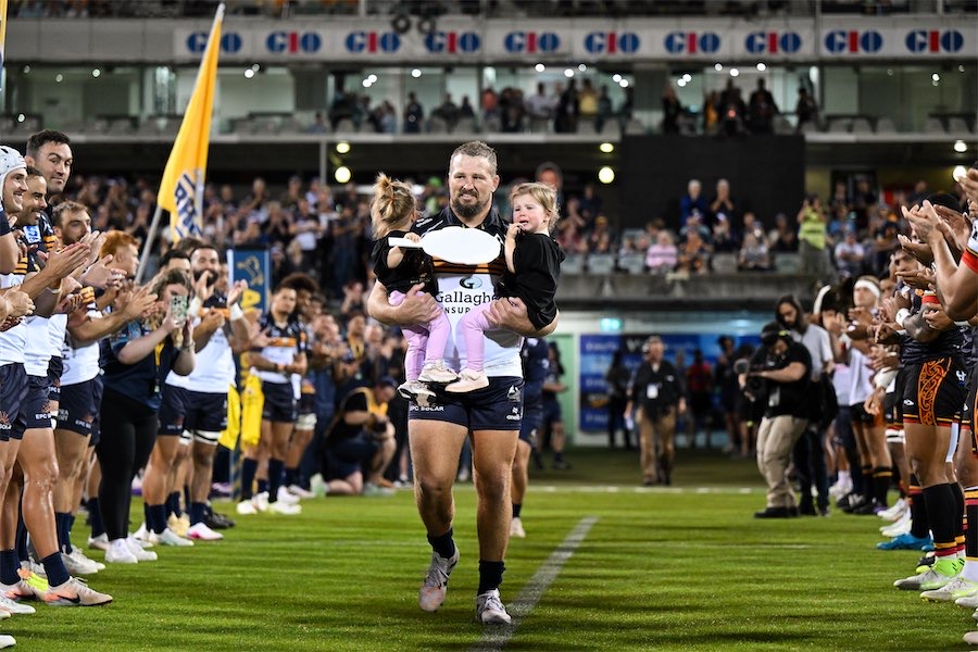 Slipper’s day ends in elation as Brumbies beat Chiefs