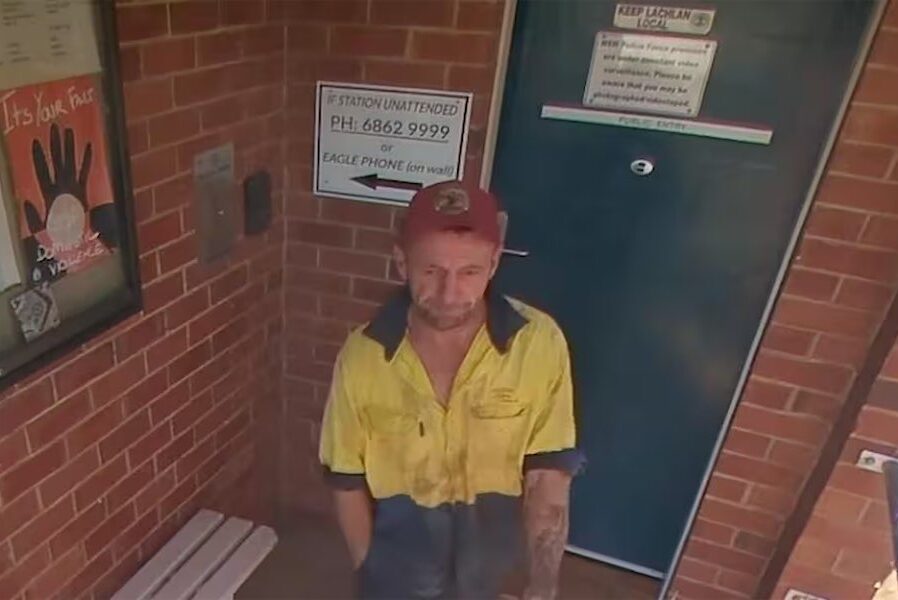 Major reward to catch accused triple murderer