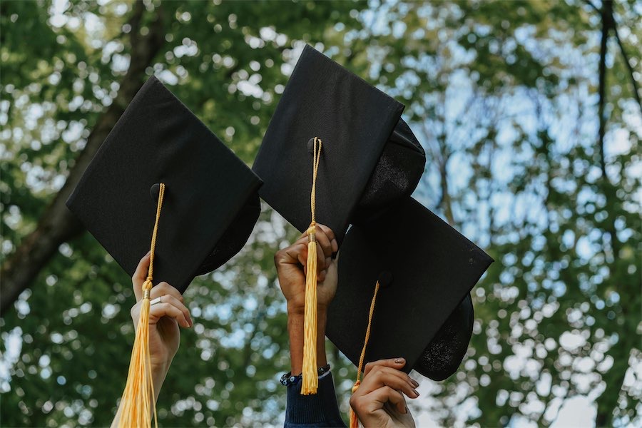 AI could devalue your degree, Leigh warns