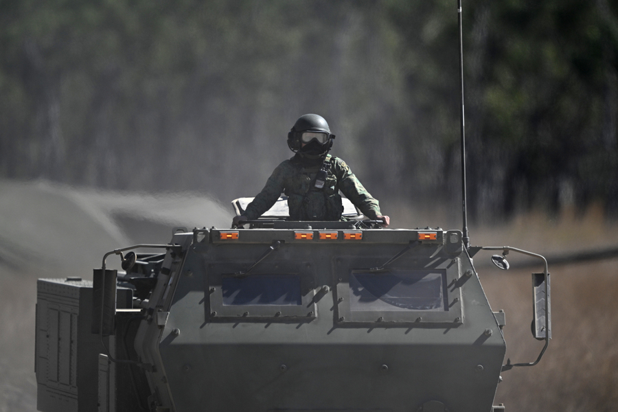 Defence strategy downplaying larger threat: ex-ADF head