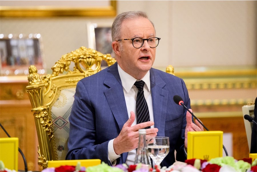 Reopening of strait ‘very fragile’, PM says