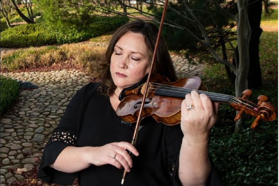 Passionate music that sweeps the listener away