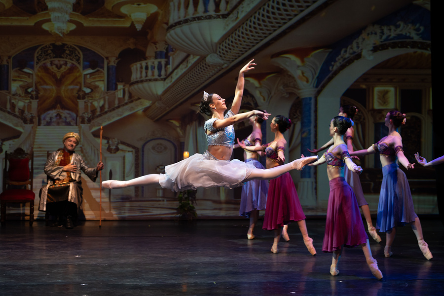 Aladdin retold through a ‘minimalistic’ ballet