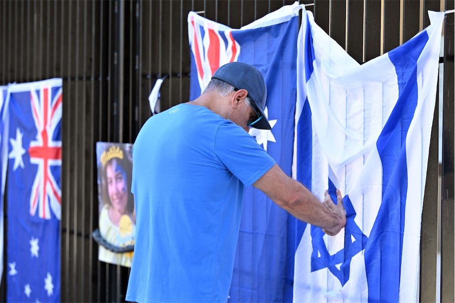 Jewish children are growing up in ‘climate of fear’