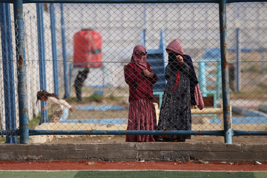 Islamic State-linked cohort to face arrest on return