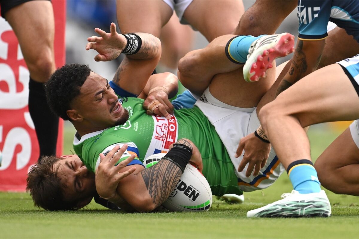 Brave Raiders ambush Titans with Sasagi double