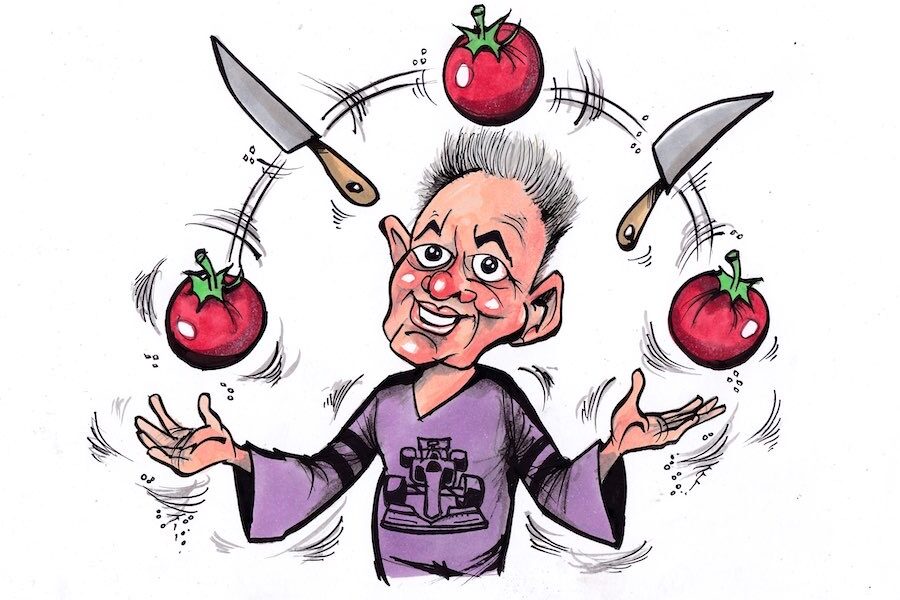 People stare in fear when I cut tomatoes!