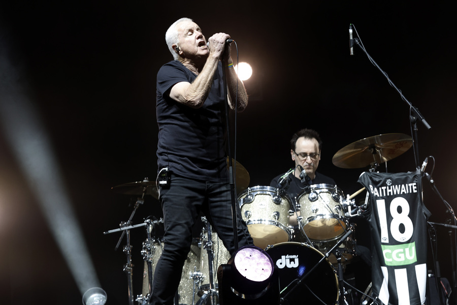 Howzat! Daryl Braithwaite announces shock retirement