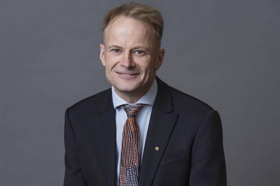 Lauded cancer doctor dies, leaving scientific legacy