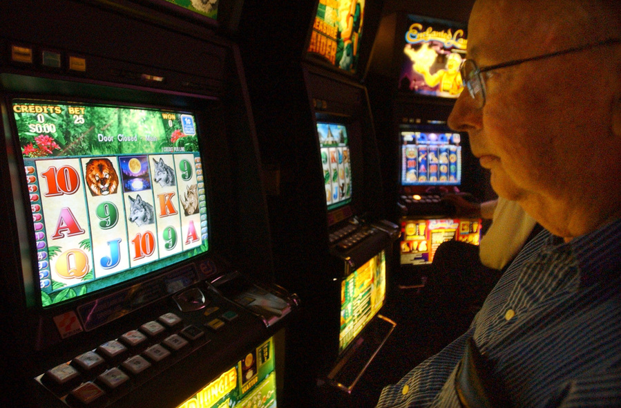 Biggest super funds hold billions in gambling stocks