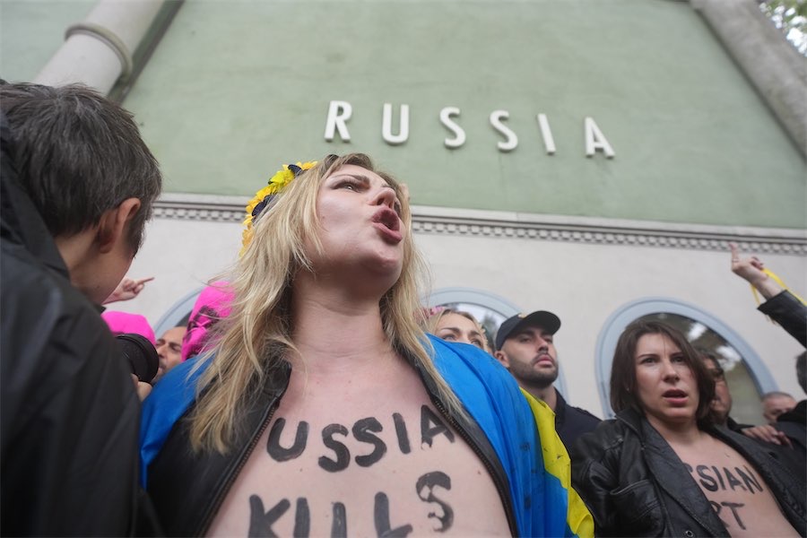 Venice Biennale faces EU funding cuts over Russia