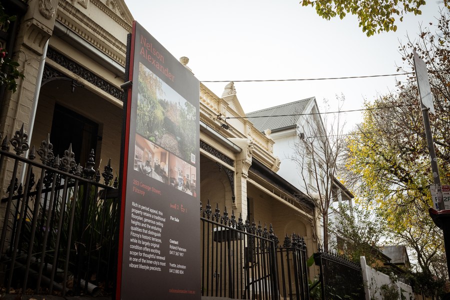 Home sellers shy away from auctions as demand dips