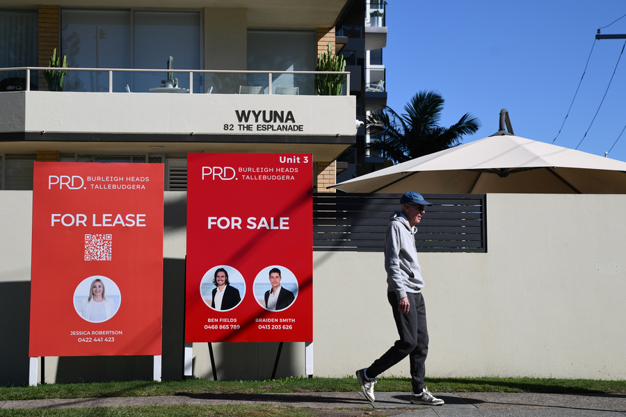 Bank errors costing homebuyers millions in overcharges