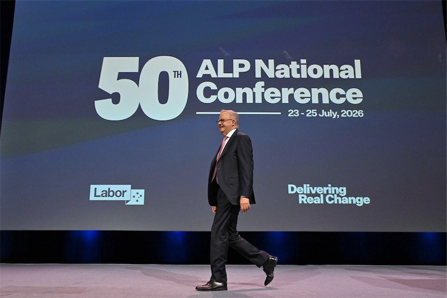 Labor summit ‘most united’ but Israel debate quashed