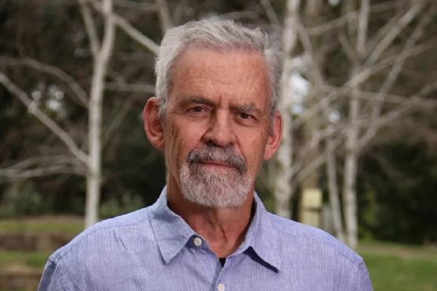 Death of a distinguished diplomat and linguist