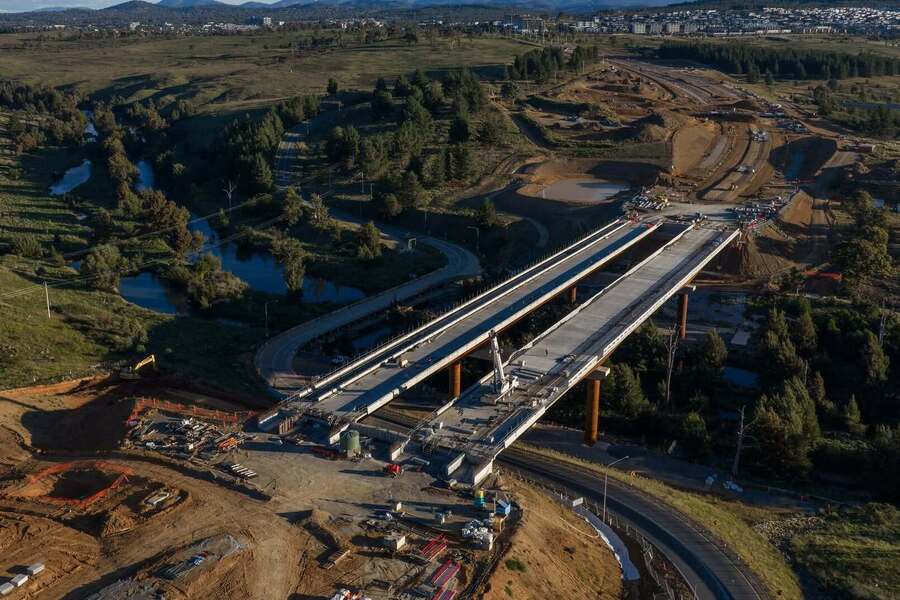 Coppins Crossing shut for bridge works